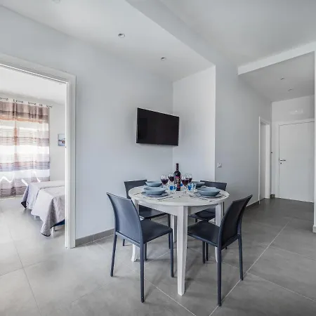 Azzurro Park Appartamento