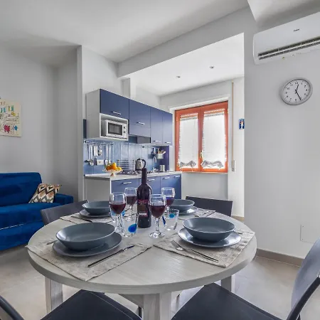 Azzurro Park - De Vivo Realty * Sorrento