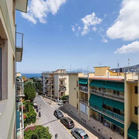 Azzurro Park - De Vivo Realty Sorrento